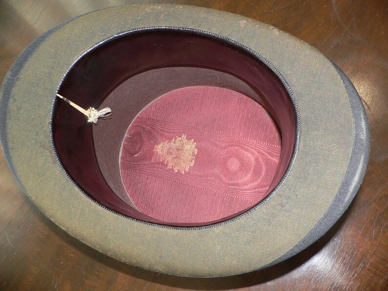 Antique Edwardian Beaver Top Hat 21 Inches