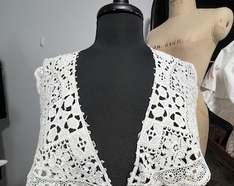 Antique White Chemical Lace Collar