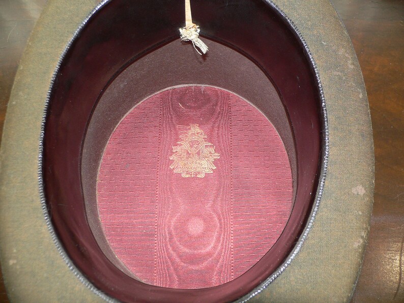 Antique Edwardian Beaver Top Hat 21 Inches