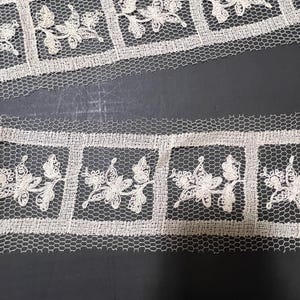 Antique Beige Lace  Embroidered Net Lace Trim 3.25 Inches Wide X 6 5 Yards Long