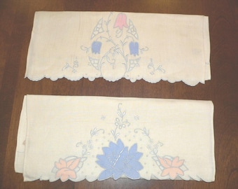 Pair of Madeira Guest Towels with Pastel Applique and Cutwork, New Old Stock, Has Sticker Tag