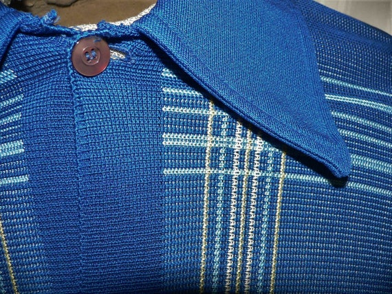 Vintage 1960's - 70's Mens Acetate Knit Polo Butt… - image 4