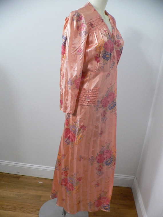 1930's - 1940's Satin Floral Print Dressing Gown … - image 3