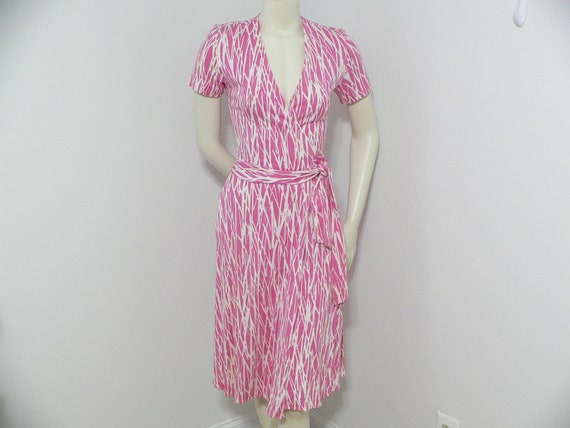 1970's Vintage Diane Von Furstenberg Classic Wrap