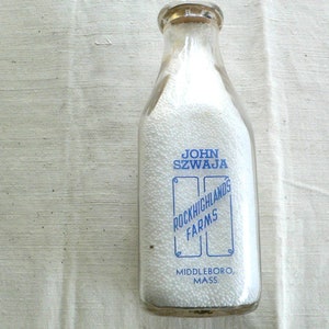 Rockhighlands Farms Dairy (John Szwaja) Milk Bottle , Middleboro, Ma