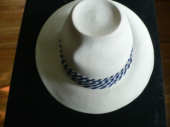 Vintage 1940's to 50's Genuine Panama Hat with Bl… - image 7