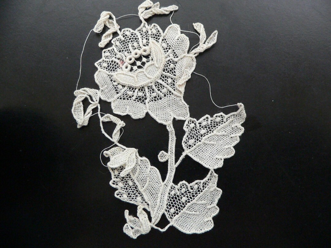 Small Antique Point De Gaze Needle Lace Flower Applique Etsy