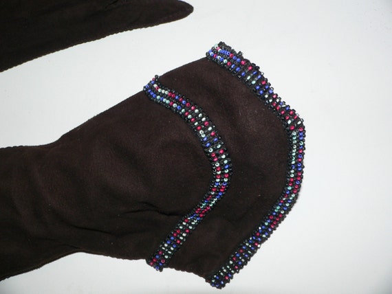 1940's Dark Brown Suede Gauntlet Gloves w Beading - image 3