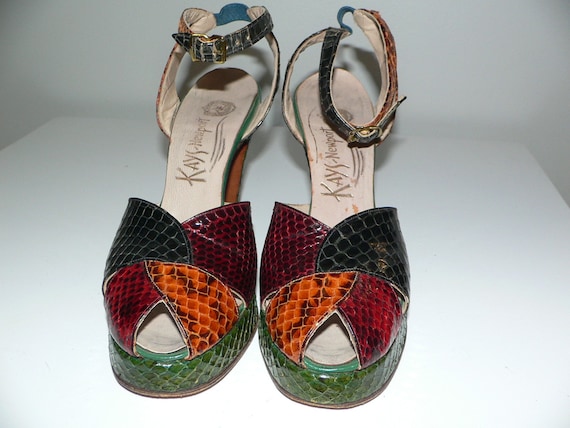 Vintage 1940's Peep Toe Platform Snakeskin Shoes … - image 6