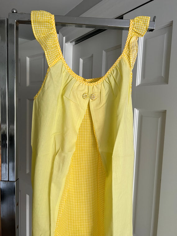 1960’s New With Tag Yellow Nightgown , Perm Press 