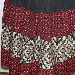 Vintage 1950&#39;s Guatemalan  Vintage Folk Skirt Handwoven Black with Red and Beige by Vera Originals