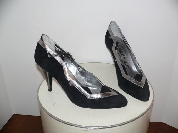 delman shoes