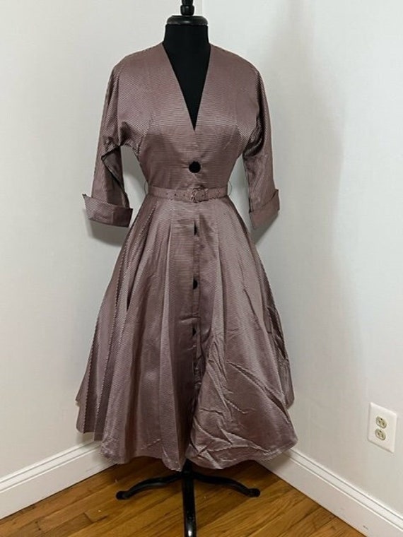 1950's Tafetta Full Circle Dress with Velvet  Butt