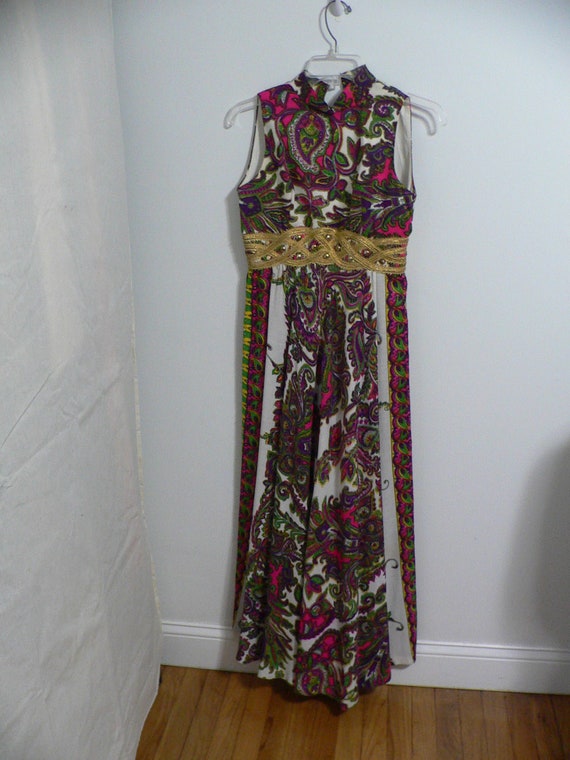 1970's Psychedelic  Print Maxi Dress with Gold Br… - image 2