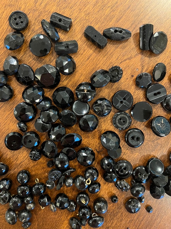 Lot De 5 Boutons Anciens En Jais Noir - Forme Carrée Facettée - 6mm - Tchécoslovaquie Vintage