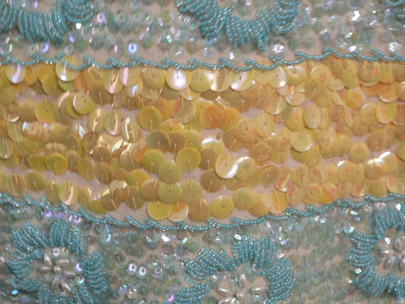 1950's Sequin and Beaded Shell ,Aqua and Yellow S… - image 5