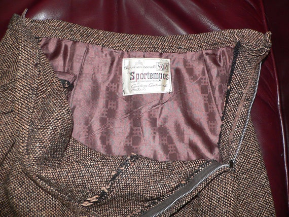 1950's Brown Tweed Straight Skirt by Sportempos, … - image 9