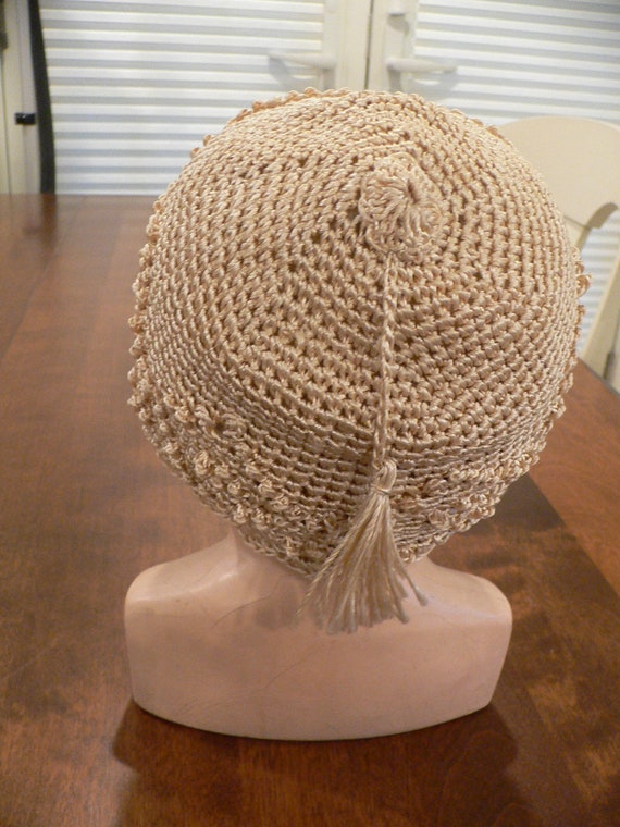 Vintage 1930's 1940's Baby or Doll  Crochet  Hat - image 3