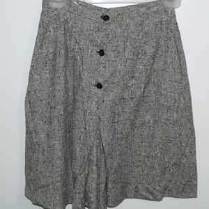 1960's Black And White Tweed Culottes by Dutchemaid. Size 24, XS Culottes image 2