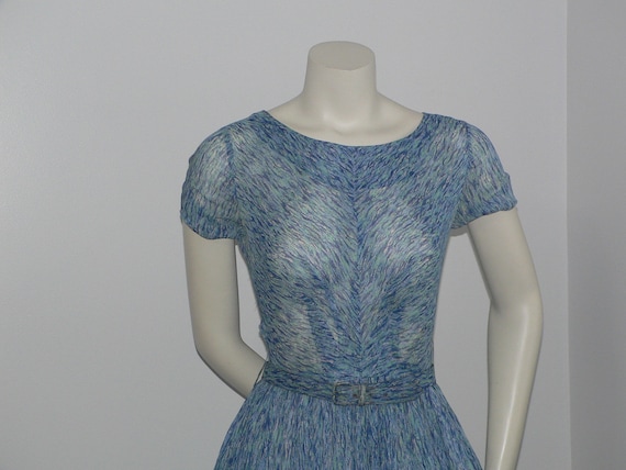 1950's Cotton Blue Print Cotton Dress with Full S… - image 2