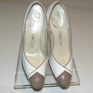 Buty Delman Spectator z lat 50. i 60. XX wieku, rozmiar 6 1/2 B zdjęcie 1