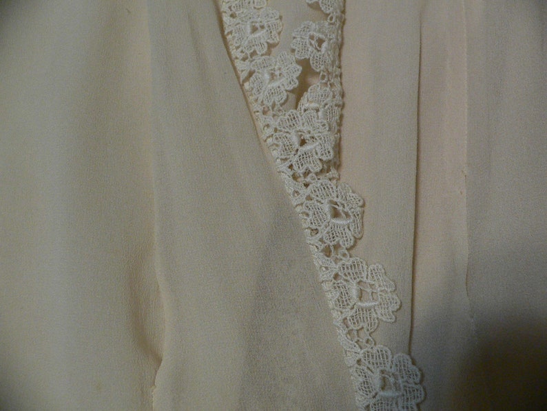 1920/'s Teen Girl/'s or XS Women/'s Beige Dress with Shawl Collar Lace and Ribbon Trim