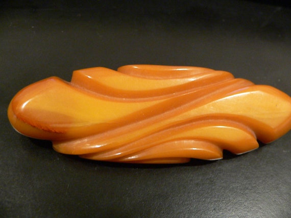 Vintage Carved Amber Butterscotch Bakelite Pin - image 1