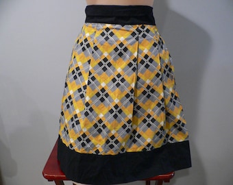 Vintage 50's  - 60's Cotton Print Apron, Yellow Plaid Apron