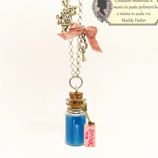 Collier Drink me, Collier de bouteille en verre Alice au pays des merveilles avec nœud, Marchandise faite à la main | Idées cadeaux pour elle/lui