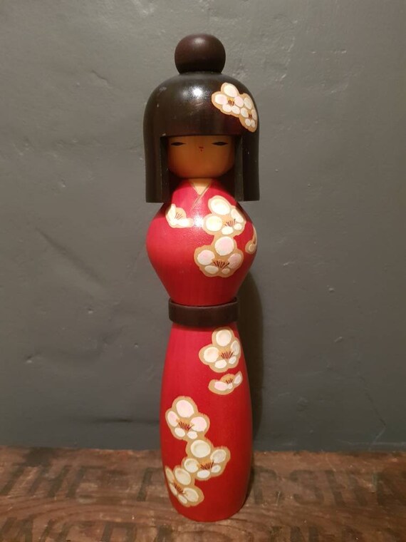 Vintage Japanese Kokeshi - 'Wooden Doll' - Traditional Art Doll