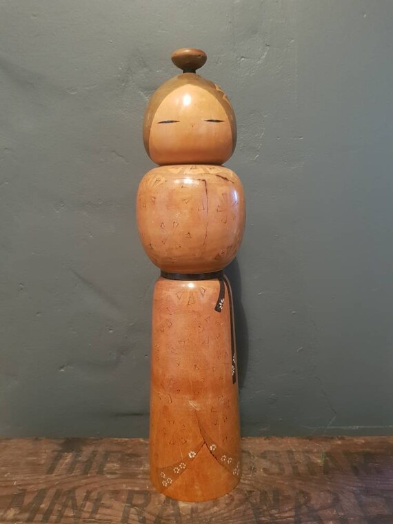 Vintage Japanese Kokeshi - 'Wooden Doll' - Traditional Art Doll