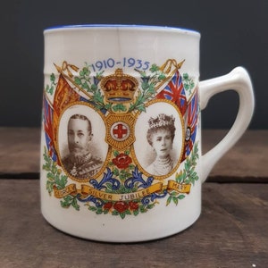Royal - King George V 1910 - 1935 Silver Jubilee Cup / Mug