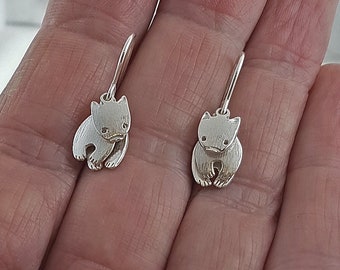 Wombat articulated earrings