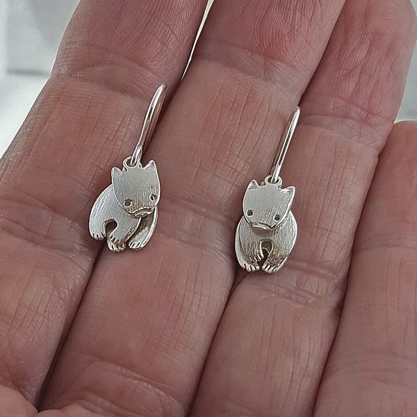 Wombat articulated earrings