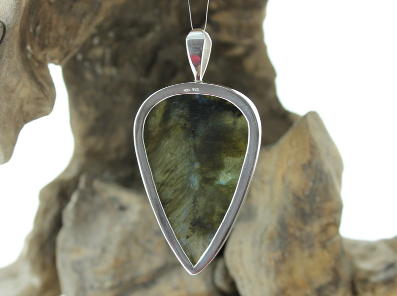 Blue Labradorite pendant. Labradorite necklace labradorite and silver pendant Natural stone Pendant with Labradorite Silver pendant