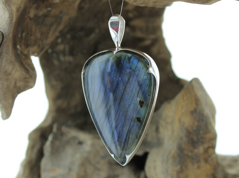 Blue Labradorite pendant. Labradorite necklace labradorite and silver pendant Natural stone Pendant with Labradorite Silver pendant
