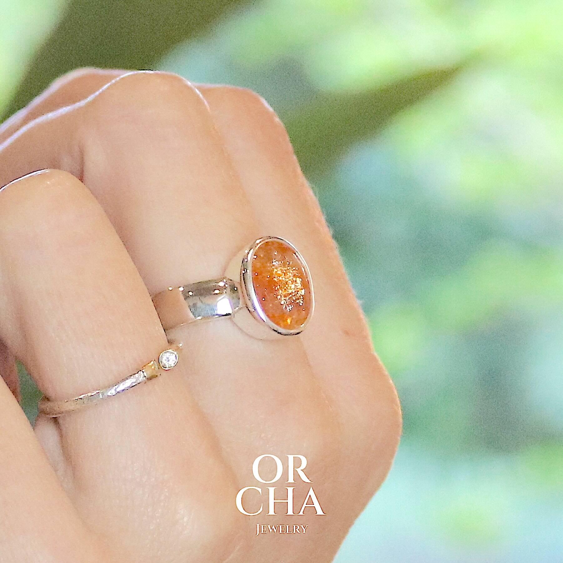 Bague En Argent Avec Pierre Du Soleil 17x13 Mm - Taille 59-60, Neuf Sans Emballage