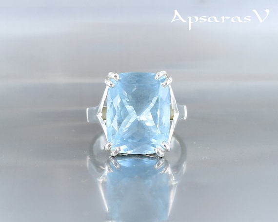 Bague Opale bleue naturelle & Argent rhodié, T. 54 au 58