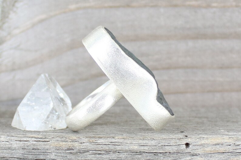 Big Raw labradorite Silver Ring Raw Stone Band Ring Rough labradorite ring ApsarasV Sterling Silver Big labradorite ring Size 8.25