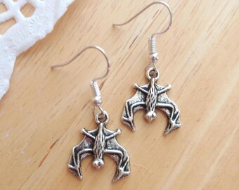 Upside-down bat Charm Earrings Dangle Drop Lightweight Simple Jewellery for Dainty Daily Wear Minimalist Earrings Women Girls Gift Ideas