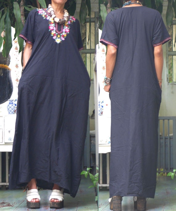 ETHNIC VINTAGE black bohemain Indian cotton embroi