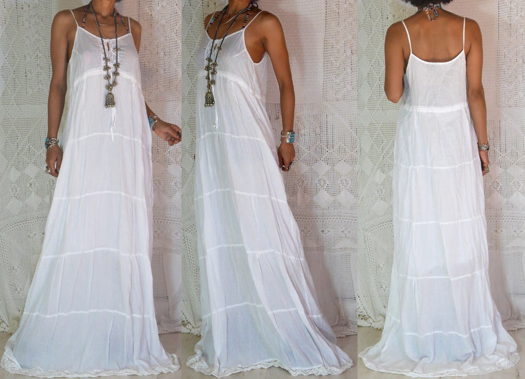 grad party dresses Long A-line Sleeveless Open Back Formal Graduation with Slit wedding dress satin Spaghetti Strap Embellished Black Size:2
