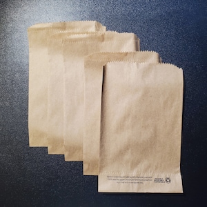 50 5x7,5 Zoll Kraft Braune Tasche Umschlag Favor Bag Party Hochzeit Uni made with Recycled Papier Kompost Candy Eco Bag