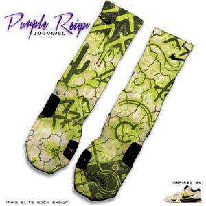Custom Nike Elite Socks – NIKE Travis Scott Jordan Jumpman Jack “Bright Cactus” Match | Sneakerhead Pastel Crew Socks FZ8117-102