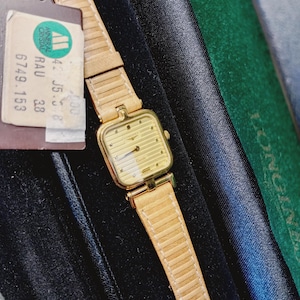 New Old Stock vintage longines quartzhorloge – gold filled met originele doos
