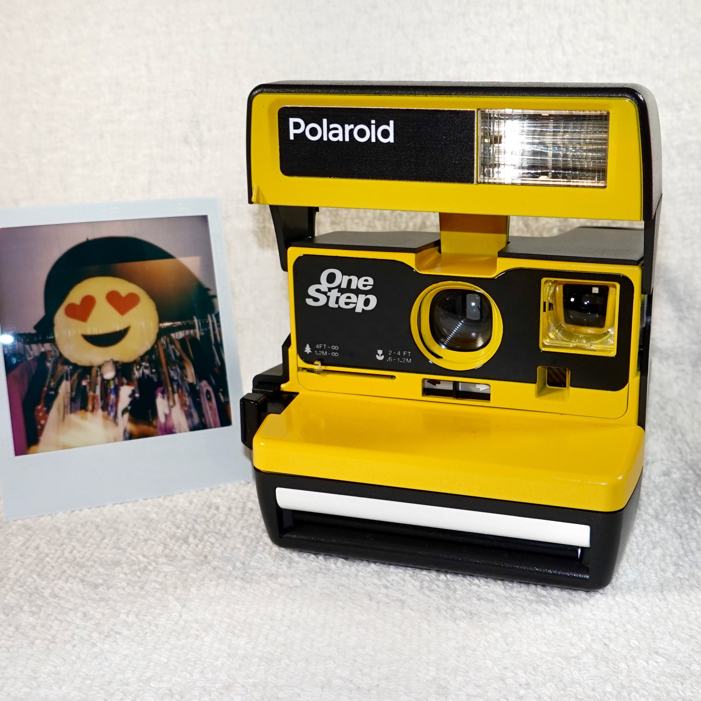 Polaroid Cool Cam yellow Cool Cam Polaroid 600 Film Yellow