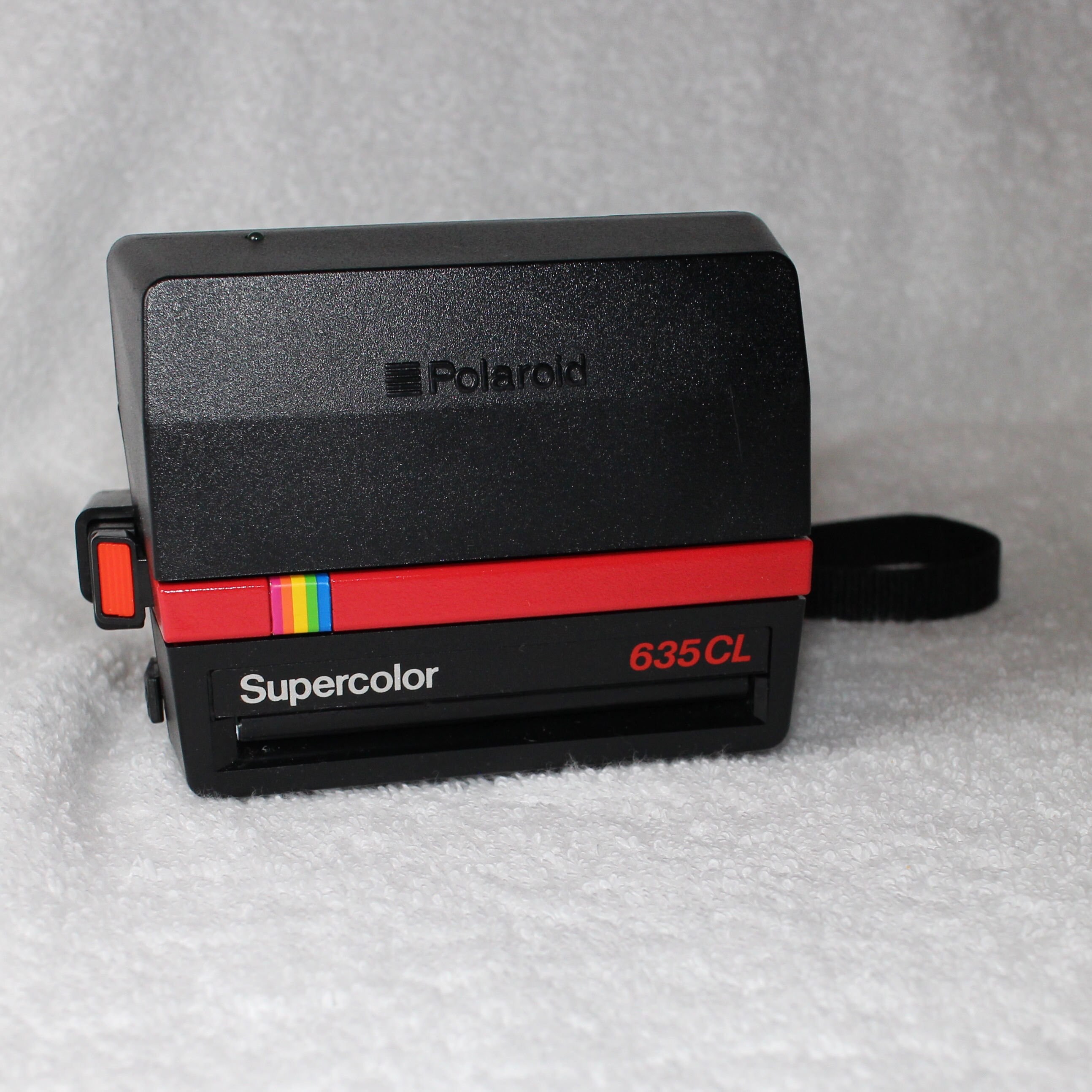 Polaroid Supercolor 635CL Red Stripe with Close Up Lens - Works