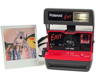 Red Polaroid "Easy" 600 OneStep With Close Up And Flash Built-In