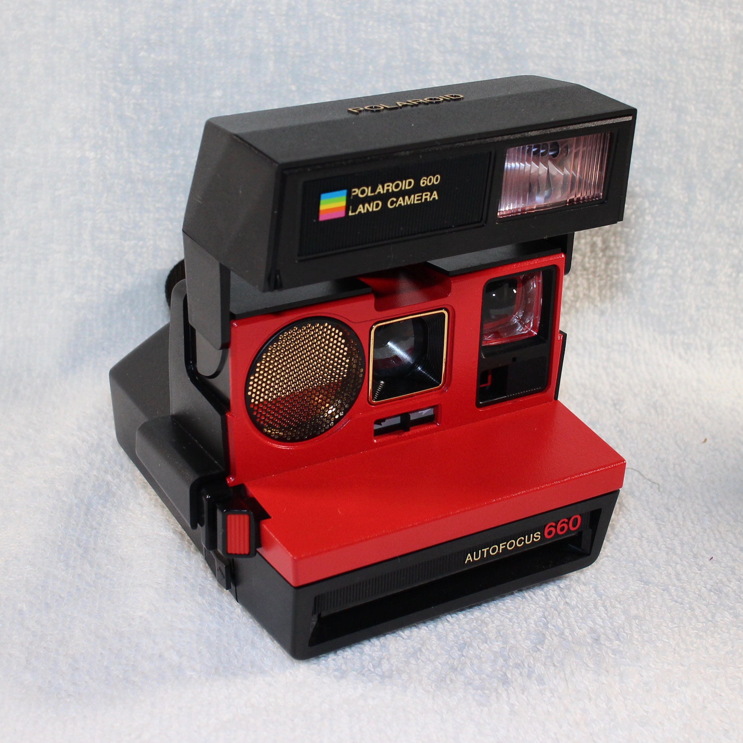 Special Polaroid 660 and Film Autofocus Polaroid 660 with New Color