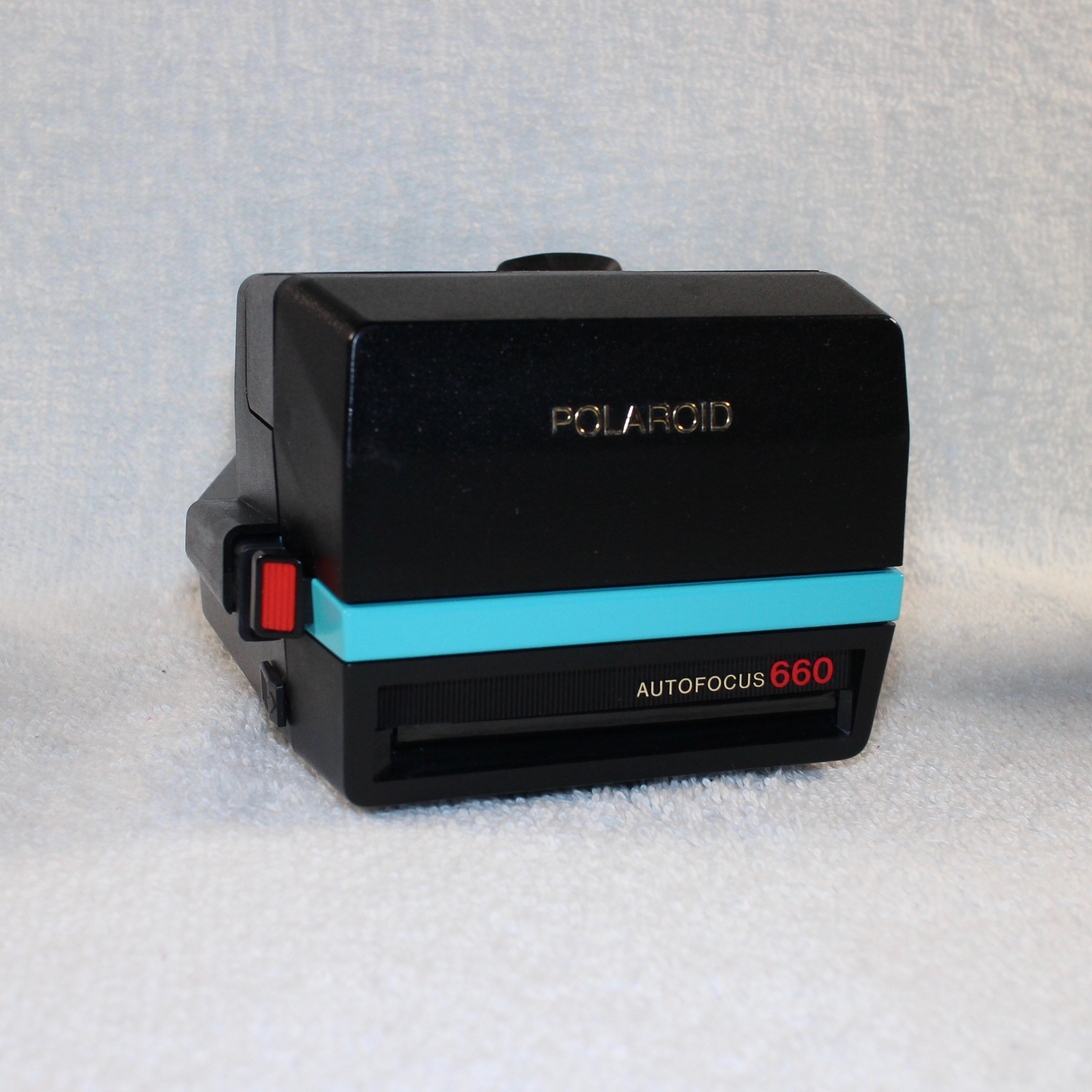 Special Polaroid 660 and Film Autofocus Polaroid 660 with New Color
